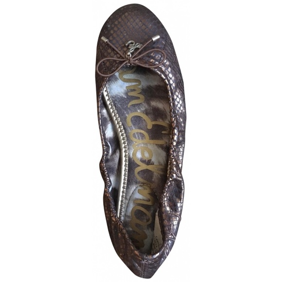 ⭐️SALE⭐️Sam Edelman Felicia Ballet Flats Metallic Liquid Snakeskin Like New 7.5 - Picture 4 of 4